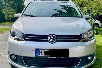 VW Touran 150.000 km 8.900 &euro; Bremerhaven 27576