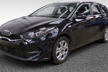 Kia ceed Sportswagon 19.186 km 22.880 &euro; Bremerhaven 27568
