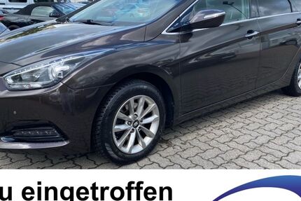 Hyundai i40 105.341 km 10.950 &euro; Bremerhaven 27580