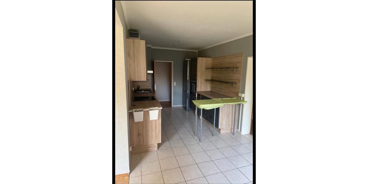 Erdgeschoßwohnung Bremerhaven Lehe - 3 Zimmer, 92 m&sup2;, 130.000&euro; | Angebot:26104409