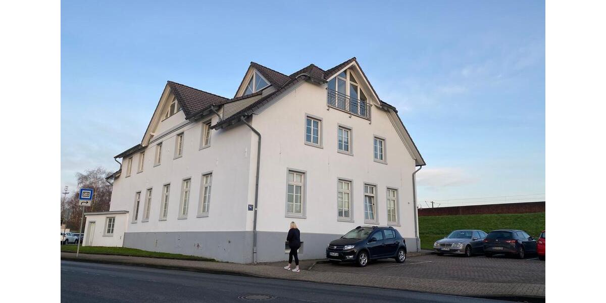 Etagenwohnung Nordenham - 2 Zimmer, 67 m&sup2;, 530&euro; | Angebot:26564233