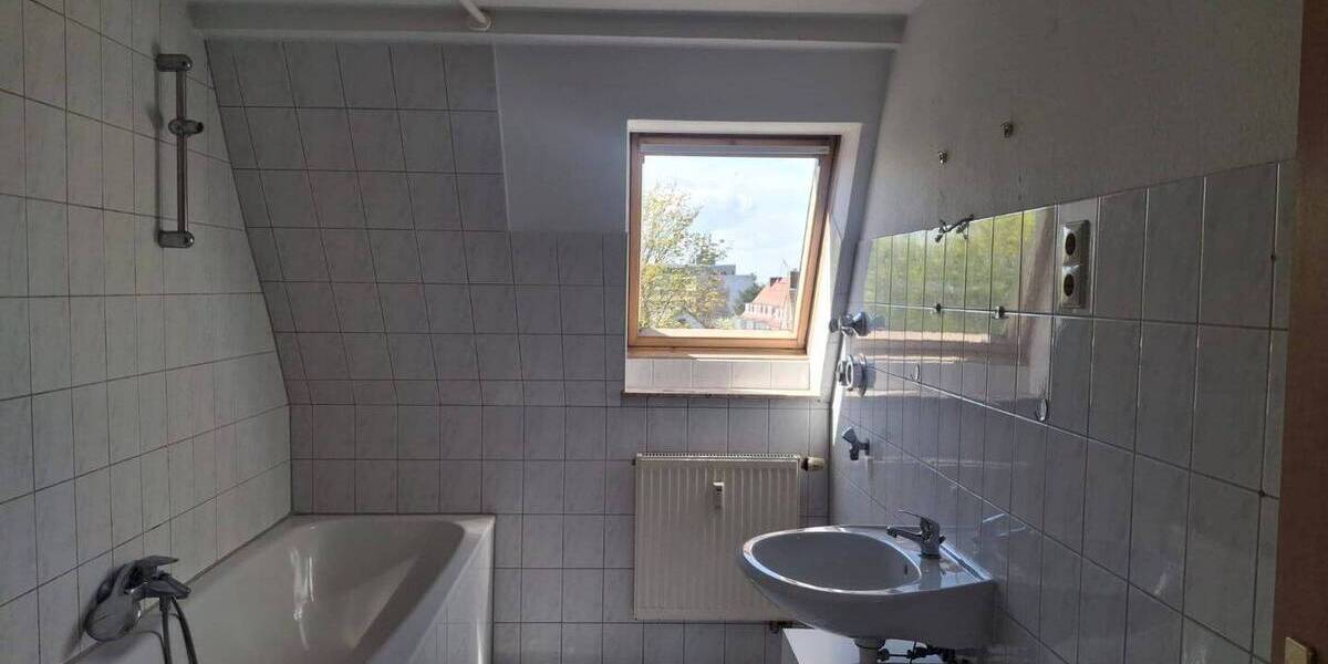 Etagenwohnung Bremerhaven Lehe - 2 Zimmer, 53 m&sup2;, 370&euro; | Angebot:26202374