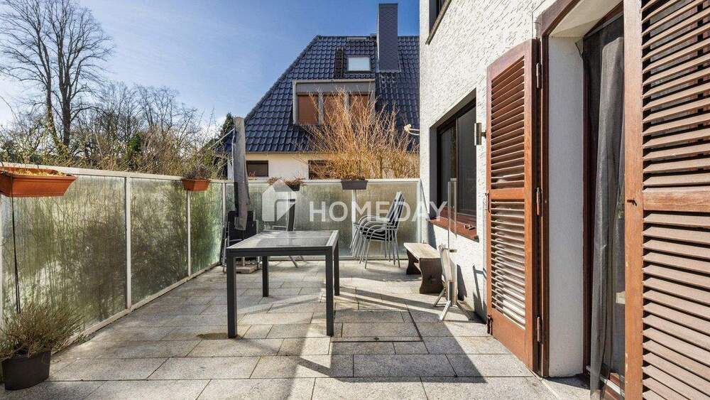 Mehrfamilienhaus, Wohnhaus Bremerhaven Geestemünde - 8 Zimmer, 240 m&sup2;, 499.000&euro; | Angebot:25896685