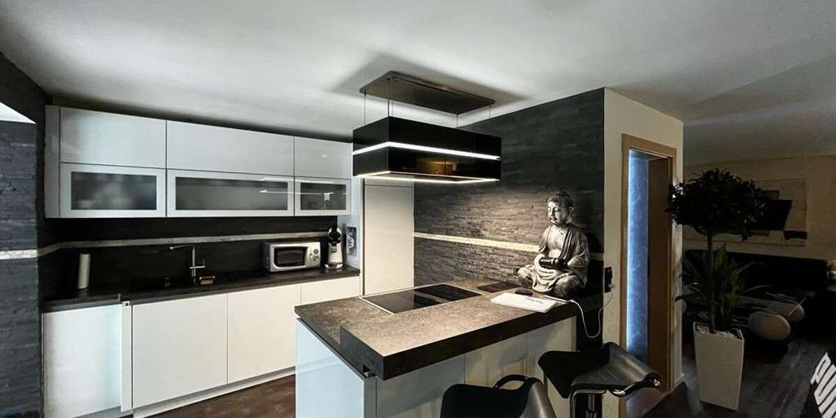 Haus zum Kaufen in Bremerhaven 525.000 € 240 m² 7 zimmer