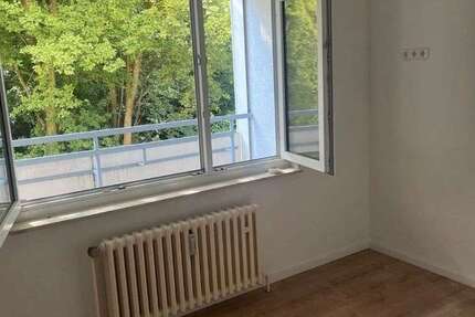 Wohnung zum Mieten in Krefeld 430 € 51 m²