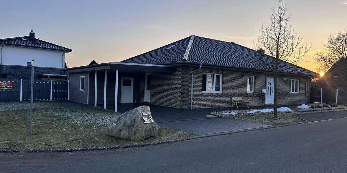 Haus zum Kaufen in Schiffdorf 569.000 € 165.89 m² 5 zimmer