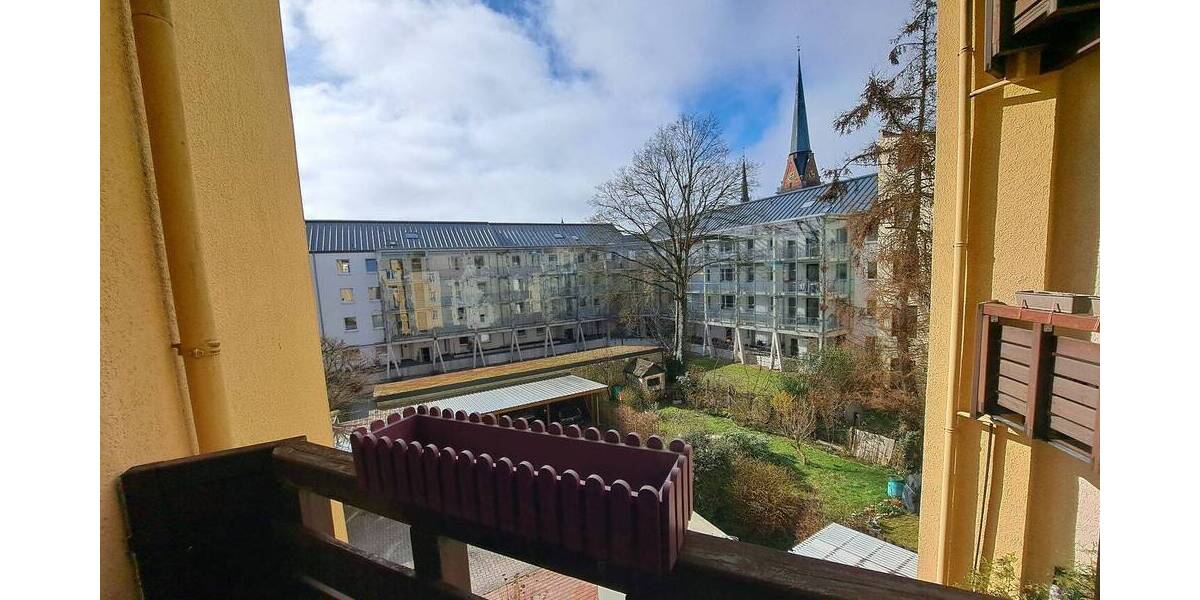 Etagenwohnung Bremerhaven Lehe - 3 Zimmer, 93 m&sup2;, 590&euro; | Angebot:26108575