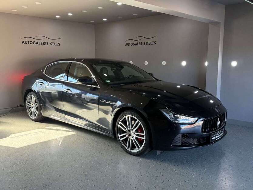 Maserati Ghibli 160.000 km 29.951 € Nordenham 26954