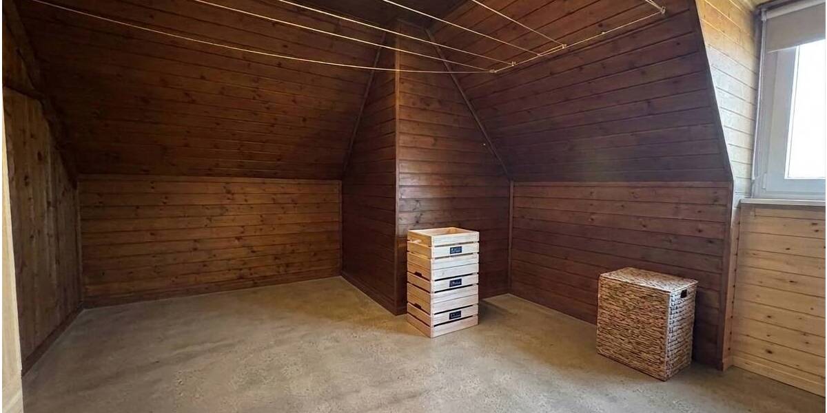 Etagenwohnung Bremerhaven Geestemünde - 3 Zimmer, 96 m&sup2;, 165.000&euro; | Angebot:26471198