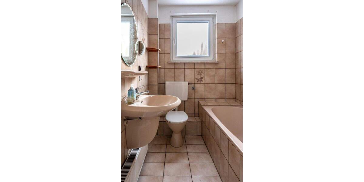 Provisionsfrei! Reihenhaus in Bremerhaven-Lehe mit viel Platz für Ihre Visionen! 8 zimmer