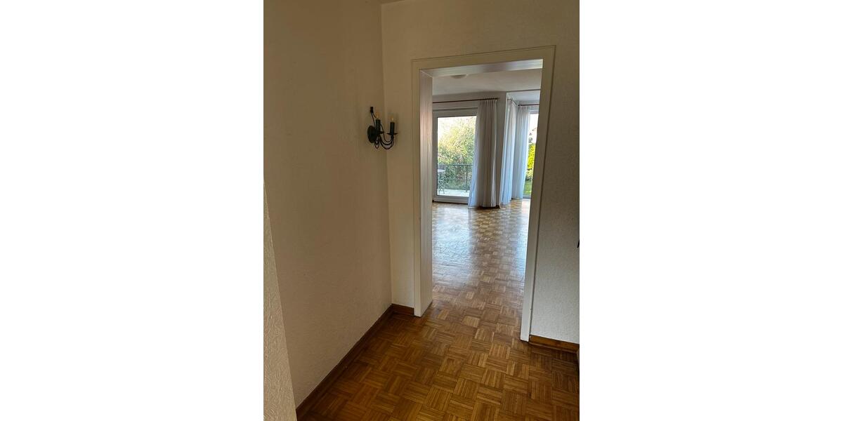 Reihenhaus Bremerhaven Schiffdorferdamm - 5 Zimmer, 130 m&sup2;, 250.000&euro; | Angebot:26112105