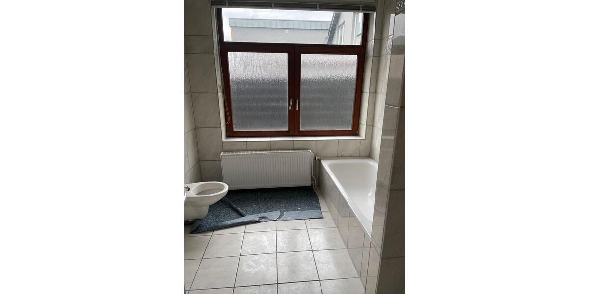 Erdgeschoßwohnung Brake (Unterweser) - 4 Zimmer, 94 m&sup2;, 740&euro; | Angebot:26655670