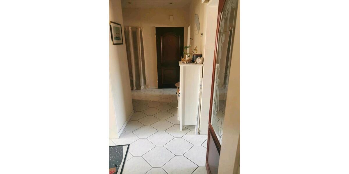 Etagenwohnung Nordenham - 3 Zimmer, 70 m&sup2;, 129.000&euro; | Angebot:27254989