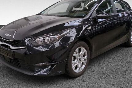 Kia ceed / Ceed 9.687 km 21.980 &euro; Bremerhaven 27568