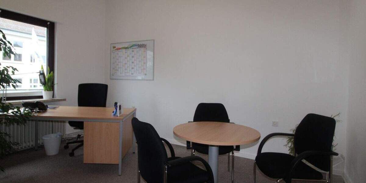 Einfamilienhaus Brake - 8 Zimmer, 190.000&euro; | Angebot:25386815