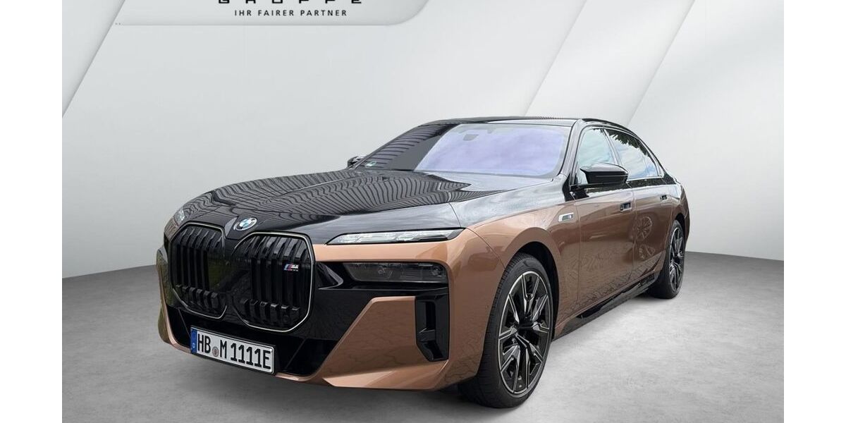 BMW i7 23.156 km 108.000 &euro; Bremerhaven 27572