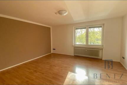 Wohnung Bremerhaven Geestemünde - 3 Zimmer, 74 m&sup2;, 650&euro; | Angebot:26504151