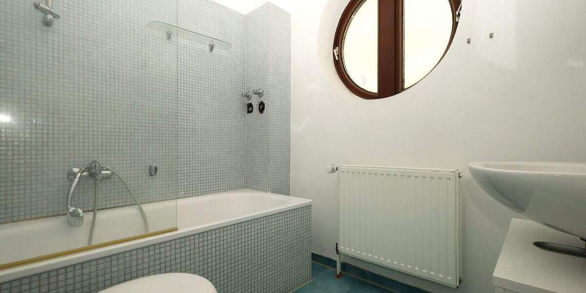 Mehrfamilienhaus, Wohnhaus Bremerhaven Geestemünde - 6 Zimmer, 299.000&euro; | Angebot:25779611