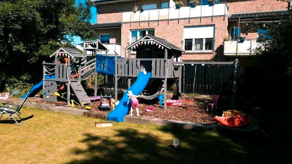 Einfamilienhaus Bremerhaven Schiffdorferdamm - 7 Zimmer, 237 m&sup2;, 455.000&euro; | Angebot:26226873