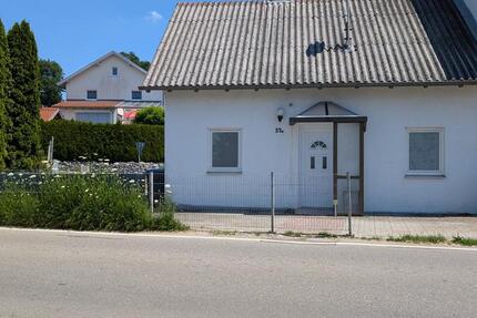 Kleines Haus in Buch bei Illertissen.