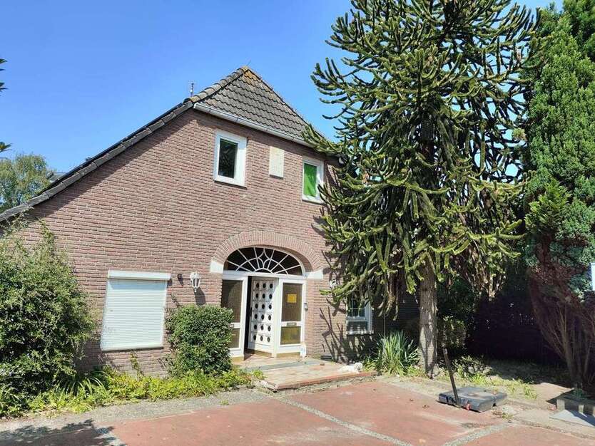 Haus zum Kaufen in Brake 369.000 € 250 m²