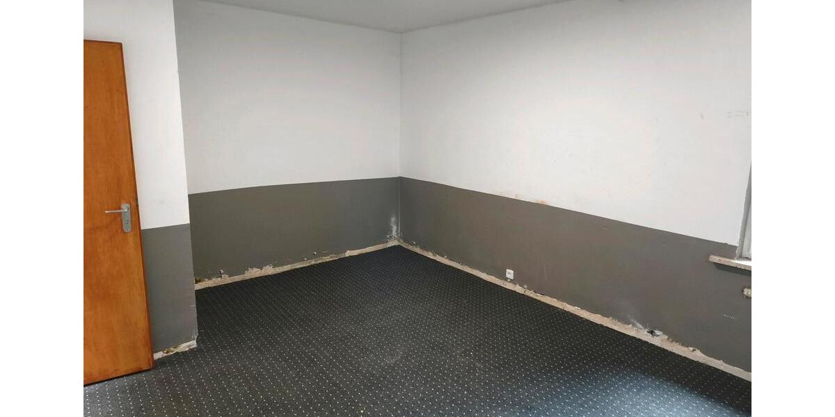 Doppelhaushälfte Nordenham - 6 Zimmer, 185 m&sup2;, 1.350&euro; | Angebot:26289314