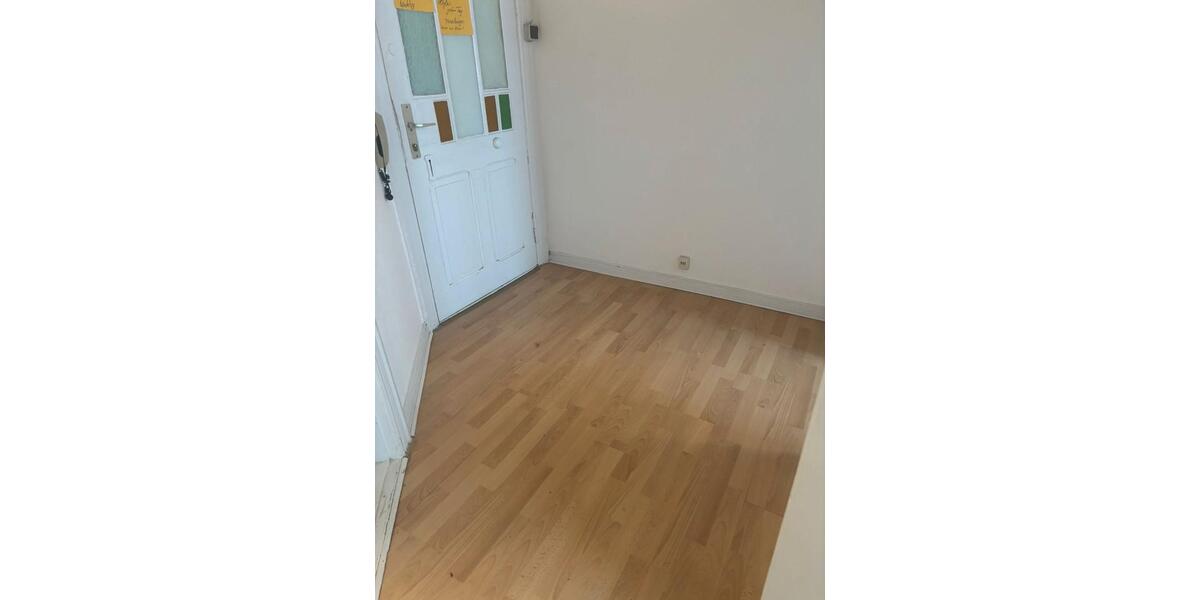 Etagenwohnung Bremerhaven - 2 Zimmer, 50 m&sup2;, 400&euro; | Angebot:26687064