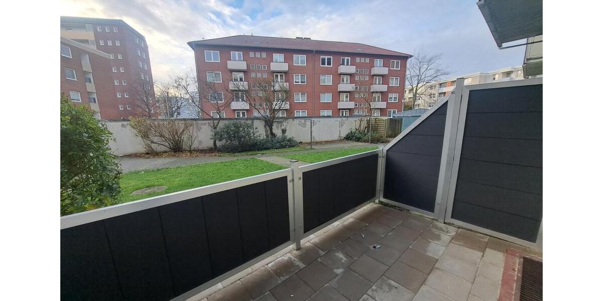 Erdgeschoßwohnung Bremerhaven Mitte - 3 Zimmer, 78 m&sup2;, 545&euro; | Angebot:23887761