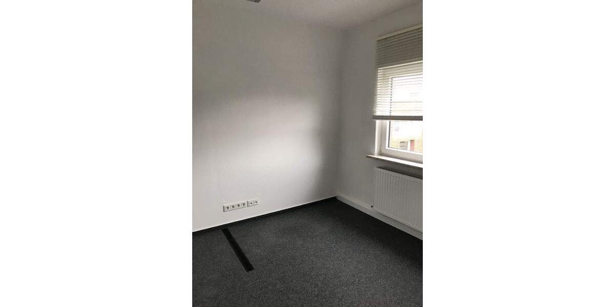 Gewerbeobjekt Butjadingen Burhave - 4 Zimmer, 107 m&sup2;, 1.000&euro; | Angebot:26189942