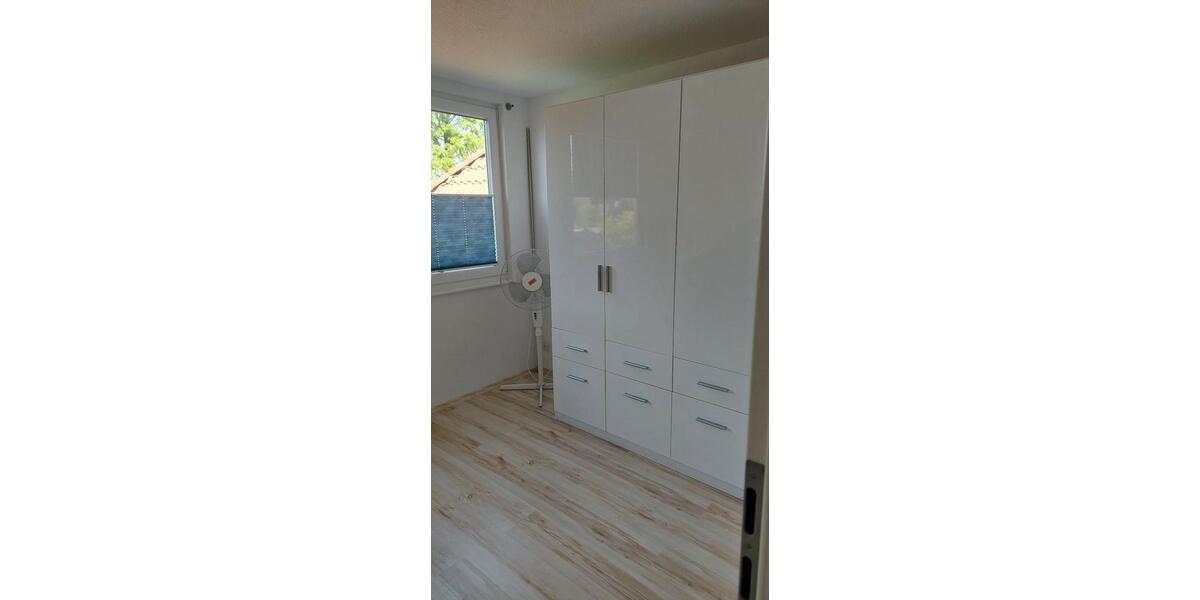 Dachgeschoßwohnung Wilhelmshaven Heppens - 2 Zimmer, 50 m&sup2;, 595&euro; | Angebot:26087042