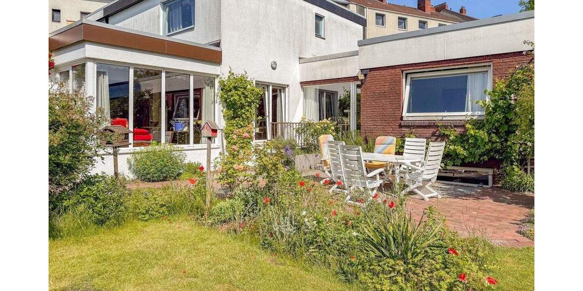 Einfamilienhaus Bremerhaven Lehe - 8 Zimmer, 258 m&sup2;, 399.000&euro; | Angebot:25835579