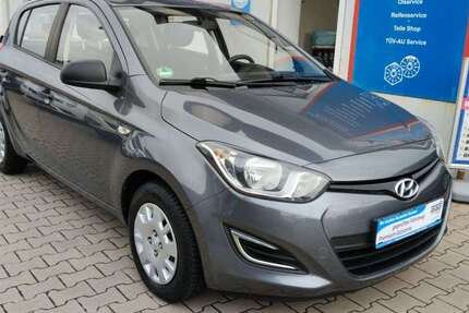 Hyundai i20 230.102 km 3.499 € Jade 26349