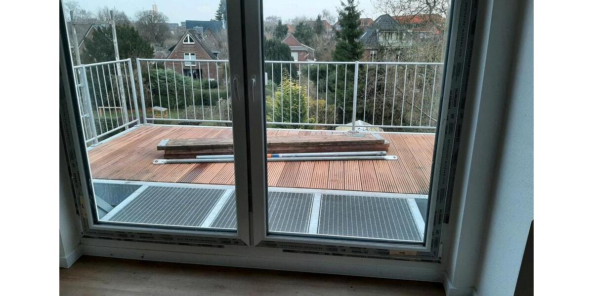 Dachgeschoßwohnung Wilhelmshaven Heppens - 2 Zimmer, 81 m&sup2;, 710&euro; | Angebot:26040405