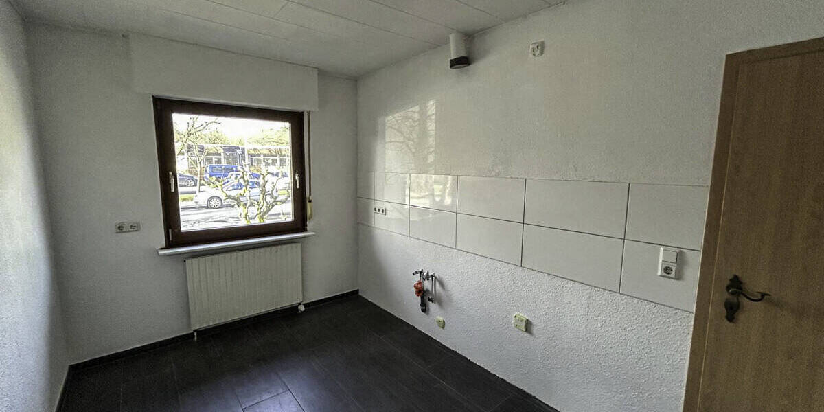 Einfamilienhaus Bremerhaven Schiffdorferdamm - 5 Zimmer, 134 m&sup2;, 325.000&euro; | Angebot:26242422