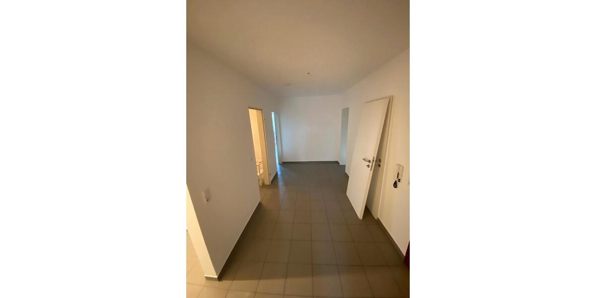 Etagenwohnung Bremerhaven Lehe - 4 Zimmer, 105 m&sup2;, 810&euro; | Angebot:26620123