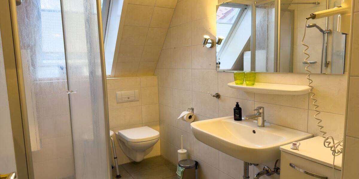 Etagenwohnung Butjadingen Burhave - 2 Zimmer, 42 m&sup2;, 119.700&euro; | Angebot:26246281