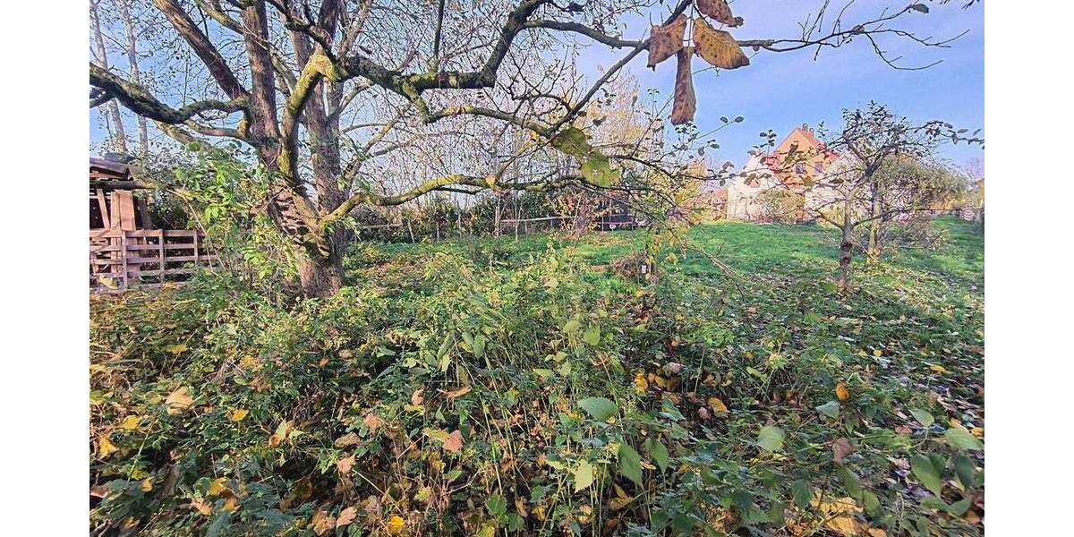 Mehrfamilienhaus, Wohnhaus Cappel Cappel - 6 Zimmer, 140 m&sup2;, 111.000&euro; | Angebot:24724360