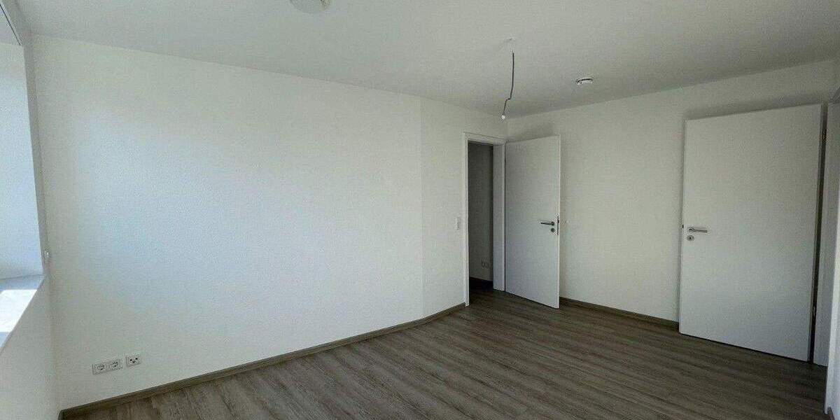 moderne 3 Zimmerwohnung mit Einbauküche Häfen 3 zimmer