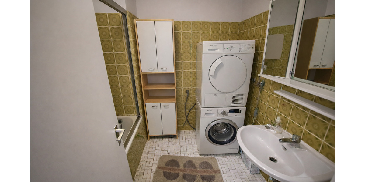 Etagenwohnung Nordenham - 3 Zimmer, 65 m&sup2;, 76.000&euro; | Angebot:25684264