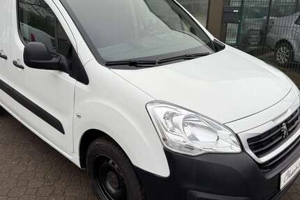Peugeot Partner 120.600 km 8.450 &euro; Beverstedt 27616