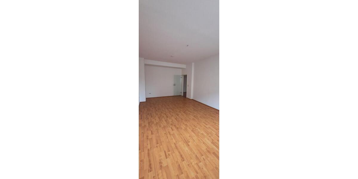 Etagenwohnung Bremerhaven Mitte - 4 Zimmer, 138 m&sup2;, 828&euro; | Angebot:22093029