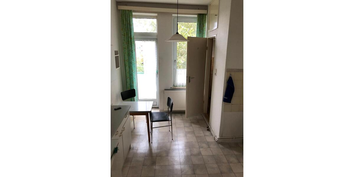 Etagenwohnung Bremerhaven Mitte - 2 Zimmer, 40 m&sup2;, 295&euro; | Angebot:26327636