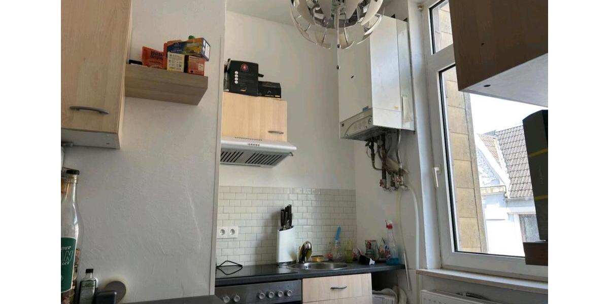 Etagenwohnung Bremerhaven Mitte - 5 Zimmer, 130 m&sup2;, 142.000&euro; | Angebot:26244884