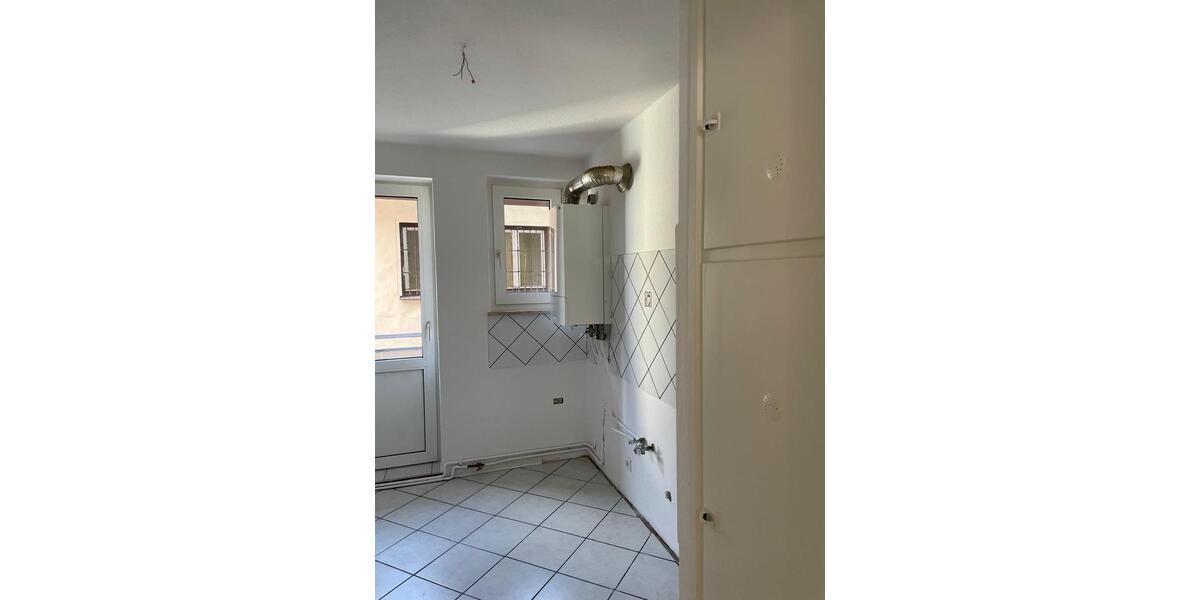 Etagenwohnung Bremerhaven Schiffdorferdamm - 2 Zimmer, 56 m&sup2;, 500&euro; | Angebot:26455521