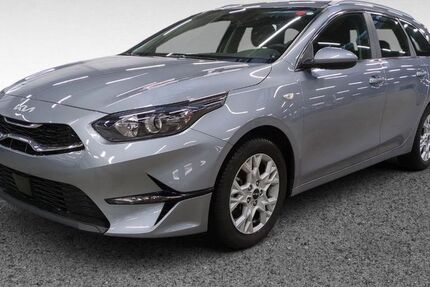 Kia ceed Sportswagon 24.698 km 21.980 &euro; Bremerhaven 27568