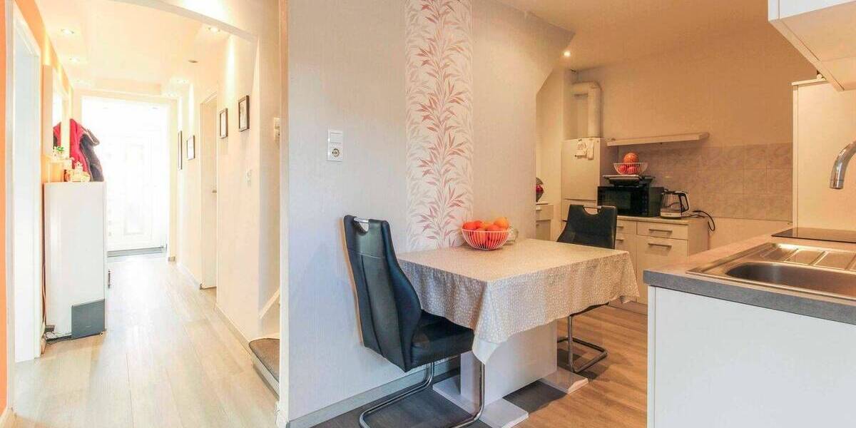 Charmantes Reihenmittelhaus in Bremerhaven-Geestemünde - Perfekt für Familien 6 zimmer