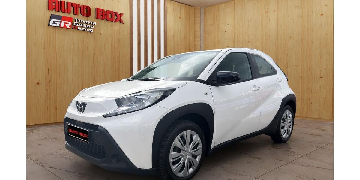 Toyota Aygo (X) 15.000 km 15.500 &euro; Bremerhaven 27580