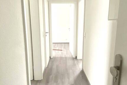 Kernsanierte & helle 2 Zi.-Wohnung ab 01.12.15.12.!! Jacobistraße! 2 zimmer