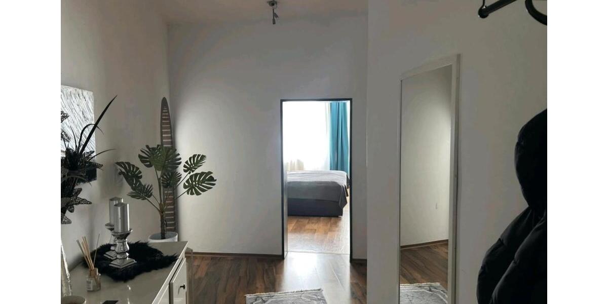 Etagenwohnung Bremerhaven Mitte - 5 Zimmer, 130 m&sup2;, 142.000&euro; | Angebot:26244884