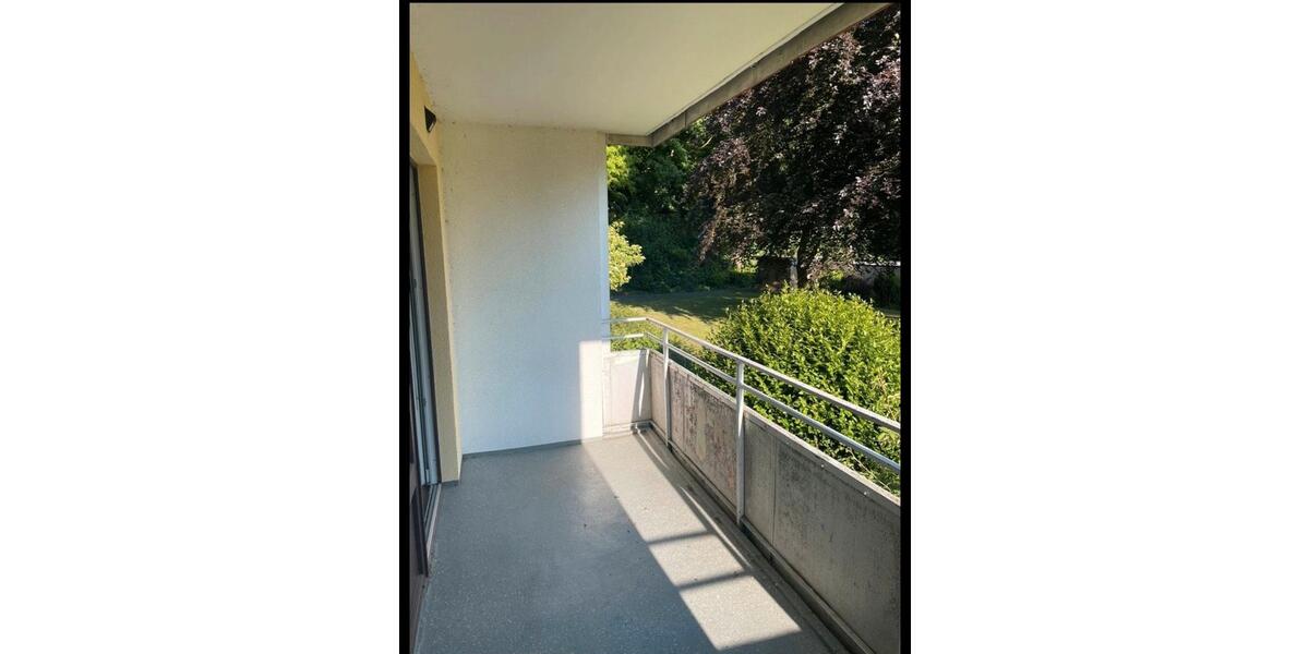 Erdgeschoßwohnung Bremerhaven Lehe - 3 Zimmer, 92 m&sup2;, 130.000&euro; | Angebot:26104409